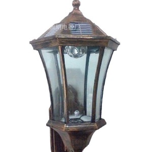 Lampe murale solaire extérieure à LED 12V en verre trempé de forme cylindrique avec garantie de 3 ans - Product Image 5