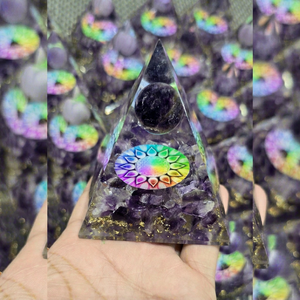 Pirámide de Orgón de Cristal Transparente con Esfera de Amatista Púrpura Tallada a Mano, Decoración para Meditación, Regalo para el Hogar u Oficina - Product Image 6