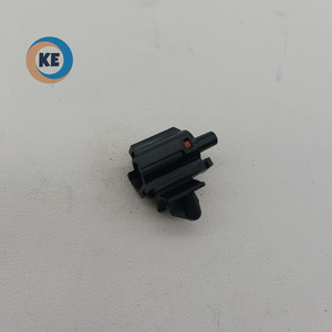 Sensor suhu lingkungan udara langsung dari pabrik cocok untuk aksen 2006-2012 Nexo 2019-2020 96985-3X000 96985-2D000 - Product Image 4