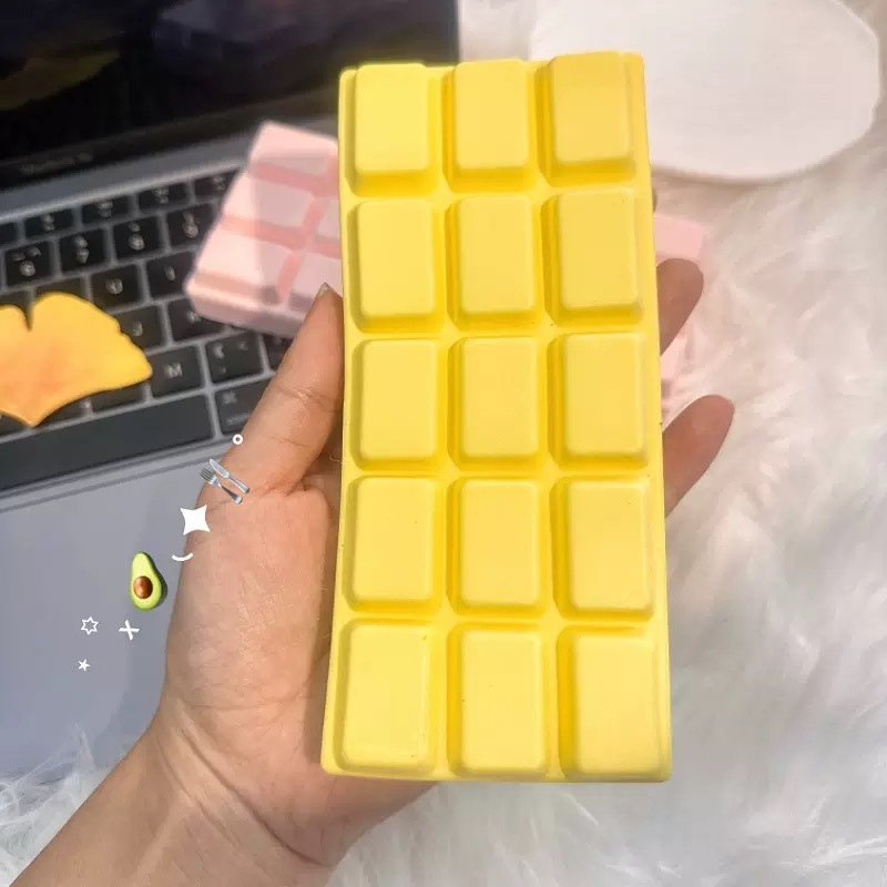 Barre de chocolat jaune