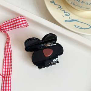 Nouvelle Pince à Cheveux Coréenne et Japonaise Printemps-Été, Petite Fleur Délicate en Acétate, Accessoire Doux et Frais pour l'arrière de la tête - Product Image 5