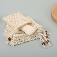 Sac en filet tissé en coton et ramie naturel de qualité supérieure pour mousser le savon, avec cordon de serrage en perles de bois pour salle de bain et douche