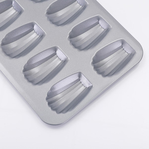 Moule à gâteau en forme de coquille à 12 cavités, plaque de cuisson antiadhésive pour la préparation de desserts à la maison, gris spatial - Product Image 2