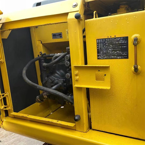 Excavadora Usada Komatsu PC120-6EO Modelo 2020, Excavadora Mediana de 12 Toneladas con Motor, Bomba y Motor Eléctrico, Pocas Horas de Trabajo, Bien Mantenida - Product Image 5