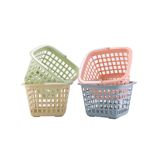 Hot Selling Good Quality Small Plastic Basket Food Plastic Basket With Handle