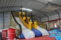 Toboggan aquatique gonflable en PVC WINSUN Pirate Ship, couleur/taille personnalisée, capacité 100-500 kg, utilisation en parc aquatique extérieur, centre commercial