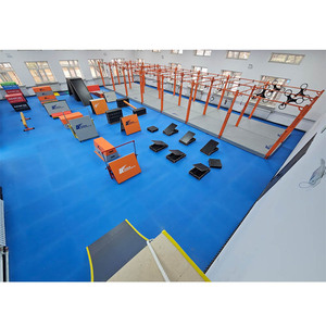 Mousse d'arrière-cour personnalisée Parcours Ninja Équipement d'obstacles Parcours d'obstacles Ninja Guerrier Équipement de parkour pour enfants exporté - Product Image 1