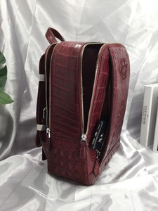 Mochila de Cuero de Cocodrilo 100% Simple y Elegante para Hombre, Capacidad de 20-35L, Cierre de Cremallera - Product Image 2