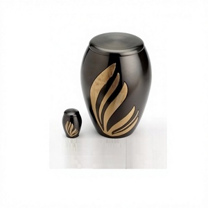 Urna Funeraria de Latón Negro con Grabado de Llama Dorada, Estilo Americano, Ecológica y Biodegradable, para Adultos, de Alta Calidad, 200-220 - Product Image 1