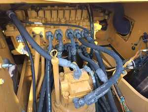 Excavadora sobre orugas Caterpillar 320 de servicio pesado usada, Modelo 2020, engranaje de caja de cambios de motor, peso operativo de 20000kg - Product Image 6