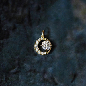 Collana da Donna con Ciondolo a Forma di Luna, Catena Geometrica Scintillante per Clavicola, Gioiello Elegante per Uso Quotidiano - Product Image 3