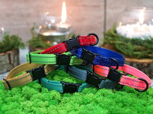 Collier pour chat réglable personnalisé avec décoration nœud papillon, collier réfléchissant en velours uni pour garçons et filles - Product Image 2