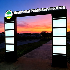 Letrero LED Personalizado de Fábrica, Letrero Publicitario de Alta Gama para Exteriores, Puertas, Rejas, Arco de Entrada para Eventos - Product Image 4