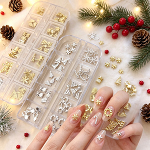 Breloques pour ongles en alliage de Noël en boîte, mélange or et argent, motifs élan, cloche, flocon de neige, décorations métalliques pour nail art, pour manucure, vente en gros - Product Image 1