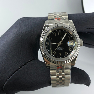 Montre mécanique automatique pour homme avec logo personnalisé, cadran à chiffres arabes de haute précision, mouvement original japonais NH35 - Product Image 1