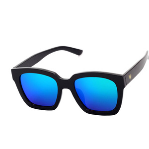 Maidis Square Sunglasses Black Frame UV400 Protection Unisex Style - Product Image 3