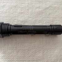 Lampe de travail portable KT-1108 avec cadre renforcé, résistante aux vibrations pour une utilisation prolongée sur site