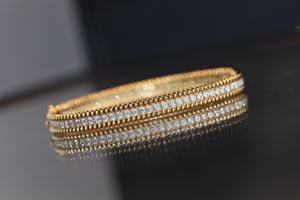 Environmentally friendly alloy vacuum electroplating 18K gold high-gloss A-grade cubic zirconia hand-inlaid diamond <b>bracelet</b> - Product Image 5