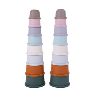Juego de 8 vasos apilables de silicona para bebés, juguete educativo de 7 a 12 meses - Product Image 3