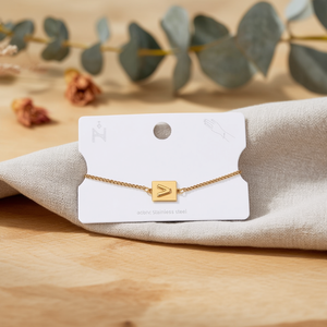 Bracelet en acier inoxydable 12x14cm avec lettre V plaqué or, bijou unisexe, cadeau, style tendance - Product Image 3