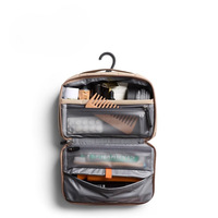 Nouvelle Trousse de Maquillage Personnalisée Essentiels de Beauté Suspendue pour Femme – Sac de Voyage Élégant pour Articles de Toilette