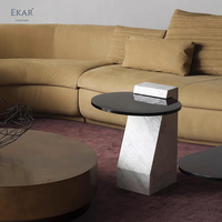 Base élégante en pierre naturelle blanche à grain fin avec dessus en verre trempé gris Table d'appoint
