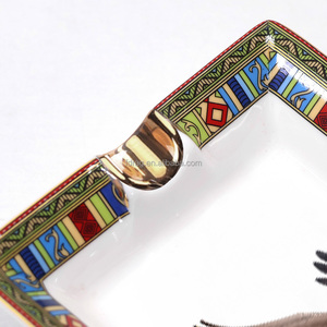 Tamaño personalizado Logo Diseño Rectángulo de lujo Lámina de oro Dos ranuras Porcelana Cerámica Cigarro Cenicero - Product Image 3