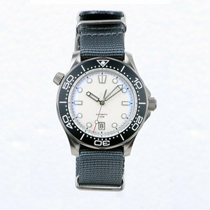 <span class=keywords><strong>Montre</strong></span>-bracelet en <span class=keywords><strong>titane</strong></span> pour homme, personnalisée, mouvement automatique japonais NH35, plongeur, marque, avec verre <span class=keywords><strong>saphir</strong></span>, montres mécaniques 007 - Product Image 3