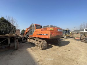 รถขุด Doosan DX300LC สีส้ม เครื่องจักรก่อสร้างแบบตีนตะขาบ มือสองจากเกาหลี เครื่องยนต์ 30000 กก. 0-2000 ชั่วโมง ได้รับการรับรอง - Product Image 2