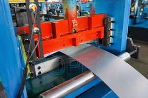 Ancho ajustable <span class=keywords><strong>CE</strong></span>/ISO certificado 30 M/min <span class=keywords><strong>C</strong></span> Z <span class=keywords><strong>Purlin</strong></span> máquina <span class=keywords><strong>C</strong></span> Z U canal de acero máquina formadora de rollos para techo - Product Image 5