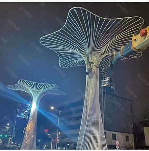 รูปปั้นสแตนเลสสี่เหลี่ยมขนาดใหญ่สำหรับสวนกลางแจ้งรูปปั้นสัตว์ทำจากโลหะประดับสวนแบบแอบสแตรก - Product Image 1