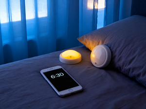 Hiện đại ABS <span class=keywords><strong>Led</strong></span> kích thước trung bình 9.5cm Vòng Puck ánh sáng-Pin hoạt động không dây ánh sáng trắng cho bán lẻ hiển thị đồ nội thất kệ sách - Product Image 5