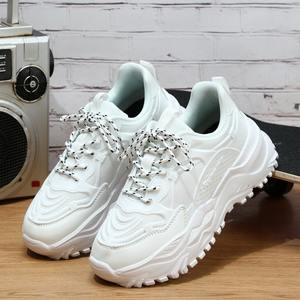 Trendy yükseklik artan örgü üst kalın Soled dantel-up rahat koşu ayakkabıları yumuşak EVA orta taban rahat - Product Image 2