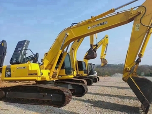 รถขุดตีนตะขาบ Komatsu PC240-8 24 ตัน มือสองจากญี่ปุ่นแท้ พร้อมเครื่องยนต์ EPA ใช้งานน้อย ระบบไฮดรอลิก เหมาะสำหรับงานก่อสร้าง - Product Image 2