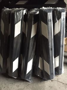แผ่นกั้นล้อรถยนต์ขนาด 90 ซม. พร้อมแถบสะท้อนแสงสูงสำหรับโรงจอดรถ - Product Image 5
