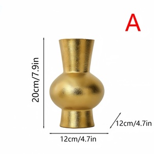 Vaso Vintage di alta qualità in <span class=keywords><strong>ceramica</strong></span> di <span class=keywords><strong>grandi</strong></span> <span class=keywords><strong>dimensioni</strong></span> placcato oro opaco finitura alta a forma di mano di lusso decorazione per la casa uso all'ingrosso - Product Image 5