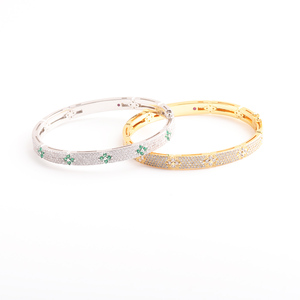 Bracelet jonc tendance pour femme en acier inoxydable plaqué or 18 carats avec fleur en zircon, style vintage, cadeau idéal - <span class=keywords><strong>Tzl</strong></span> B0162 - Product Image 2