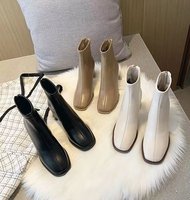 Sepatu Boots Wanita Model Terbaru Musim Gugur 2026 Kulit Sapi Asli Lapisan Bulu Domba Sol Empuk Lateks Gaya Eropa Amerika Ujung Persegi
