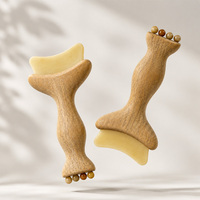 Outil de massage Gua Sha en bois de santal vert et corne de mouton de haute qualité avec 8 perles pour le visage, le cou, les épaules et le corps entier