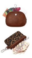 Dompet Gelang Motif Macan Tutul Portabel dengan Dua Kantong Resleting dan Kantong Koin Gantungan Kunci yang Dapat Dilepas
