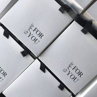 Boîte à bijoux en carton avec tiroir coulissant pour collier et bague, emballage en papier avec poignée et insert en mousse