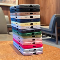 Coque de protection magnétique en silicone liquide à fenêtre large et cercle fin pour iPhone 17 Pro Max