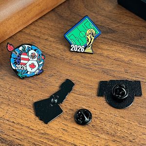 Pins Personalizados de Moda para Fiestas de Cumpleaños, Esmalte Suave, Aleación de Zinc, Plateados, Diseño Personalizado - Product Image 2