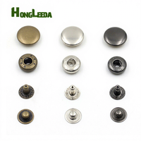 Kancing Tekan Logam Kuningan 10/12.5/15mm Empat Bagian Berlapis Nikel Bebas Nikel untuk Pakaian Warna Perak Perunggu