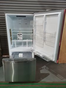 ตู้เย็นแบบตั้งพื้น คอมเพรสเซอร์ในตัว ช่องแช่แข็งด้านล่าง ราคาตู้เย็น - Product Image 2