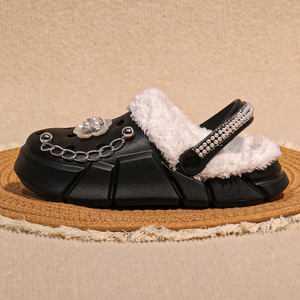 Sepatu Clogs Musim Dingin Berlapis Bulu dengan Rantai Dekoratif Bunga-Bahan EVA Anti-selip Berlapis Katun Nyaman Hangat Tali yang Dapat Disesuaikan untuk Anak Perempuan - Product Image 4