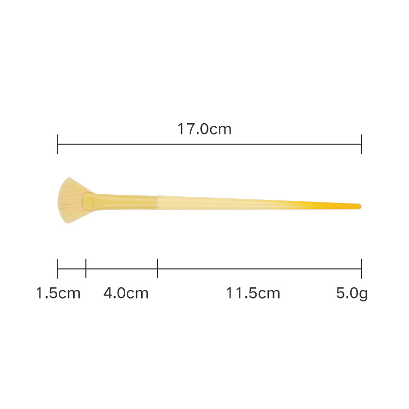 06 pinceau highlighter en forme d'éventail
