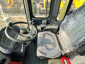 Cargador de ruedas chino barato Zl 930 CM825 cargador usado en pastos - Product Image 5