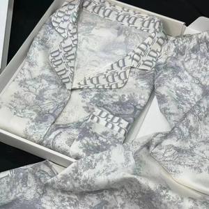 Nuovo Lancio <span class=keywords><strong>Pigiama</strong></span> da <span class=keywords><strong>Donna</strong></span> Best-seller Personalizzabile Pronto da Indossare in Seta di Ghiaccio con Maniche Lunghe e Pantaloni Lunghi Set con Stampa a Inchiostro - Product Image 4
