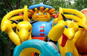 Parque Infantil Inflable Gigante con Temática de Cuentos de Hadas, Castillo Inflable con Tobogán y Laberinto para Niños, Uso Comercial - Product Image 4